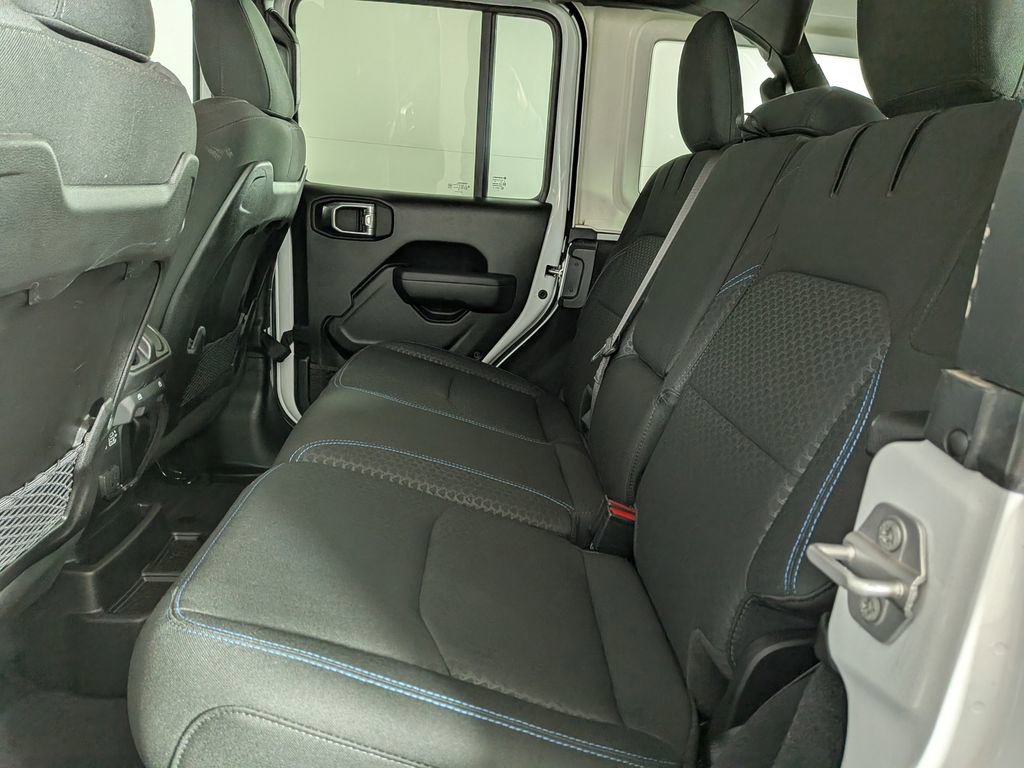 Certified 2025 Jeep Wrangler Unlimited Rubicon 4xe w/ Convenience Group image 31