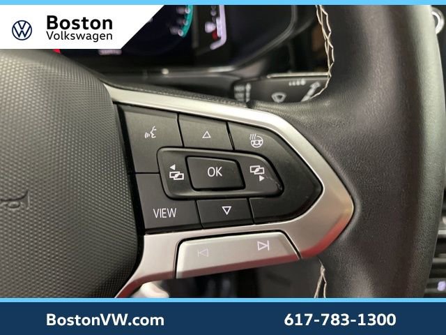 Used 2023 Volkswagen Taos SEL image 17