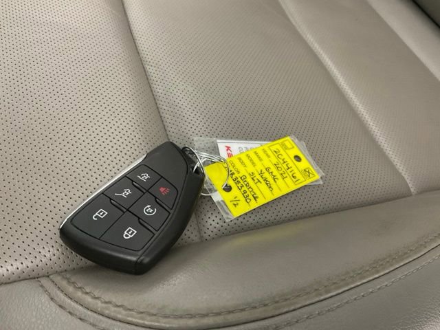 Used 2021 GMC Yukon SLT w/ SLT Premium Package image 50