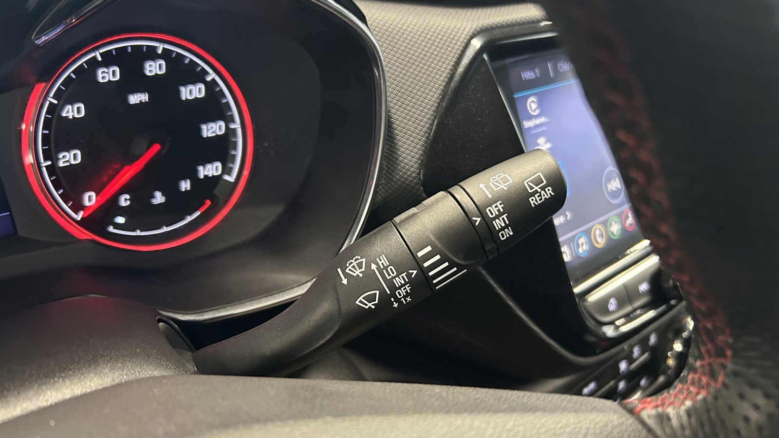 Used 2023 Chevrolet TrailBlazer RS w/ Sun and Liftgate Package image 23