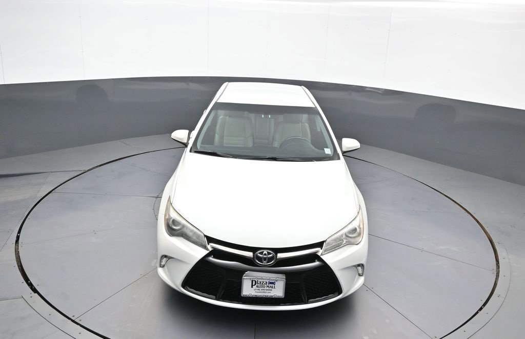 Used 2015 Toyota Camry SE image 33