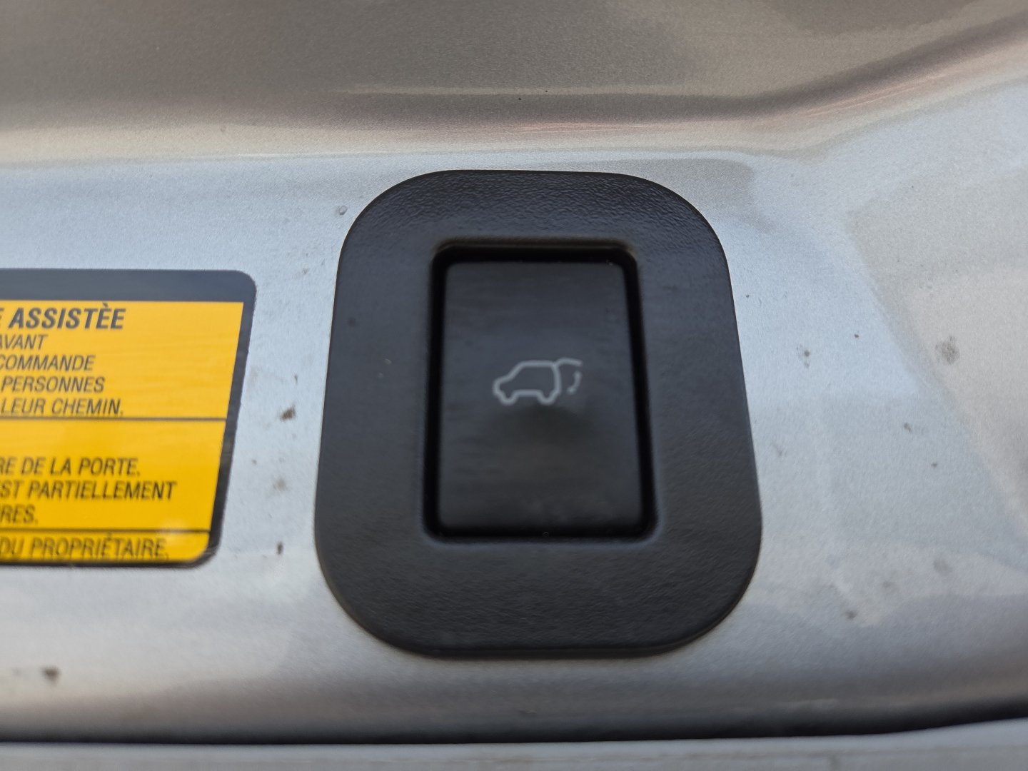 Used 2013 Toyota Sienna XLE FWD image 19
