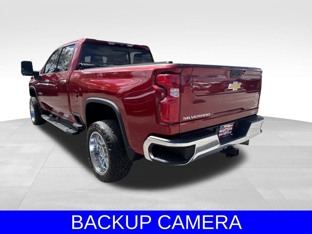 Used 2023 Chevrolet Silverado 2500 LTZ AWD/4WD video 4