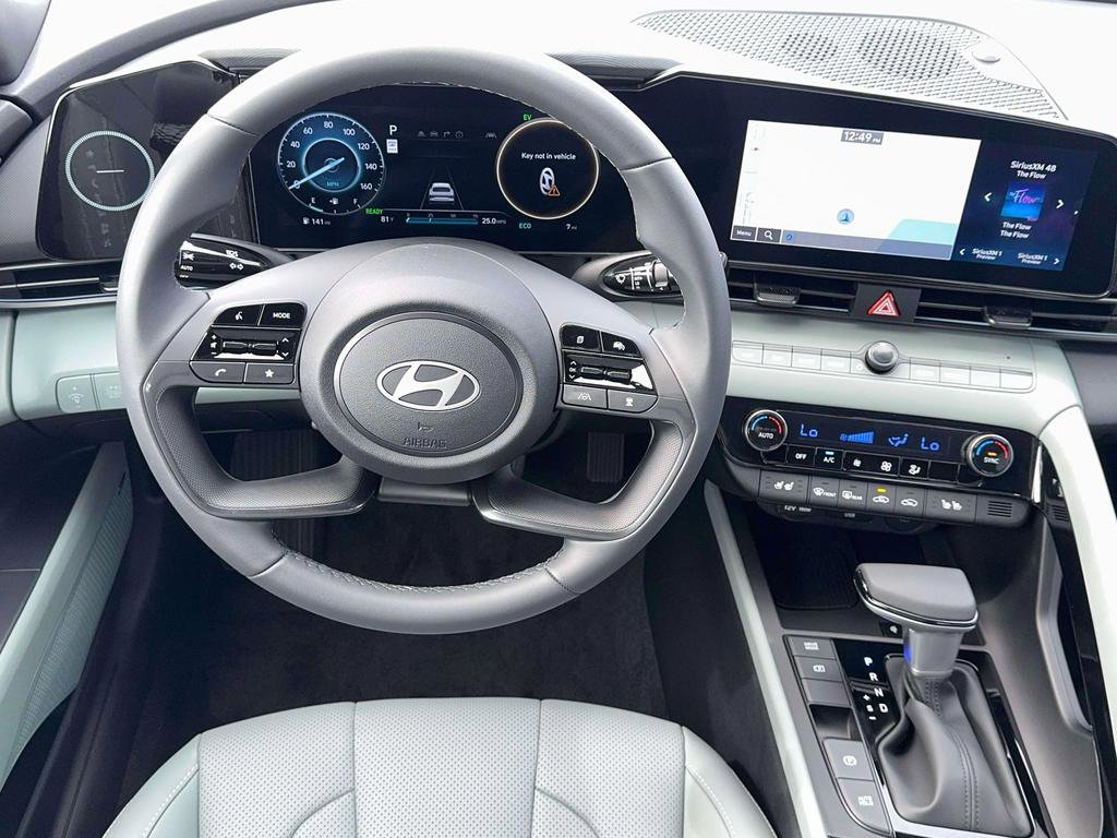 New 2026 Hyundai Elantra Limited image 18