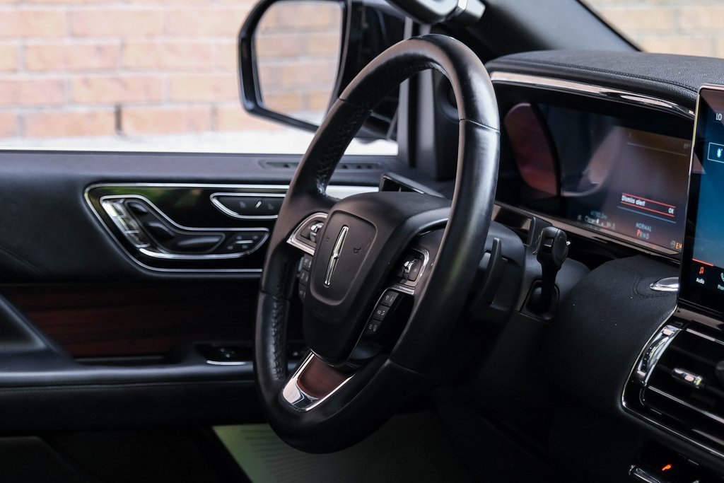 Used 2023 Lincoln Navigator L Reserve image 22