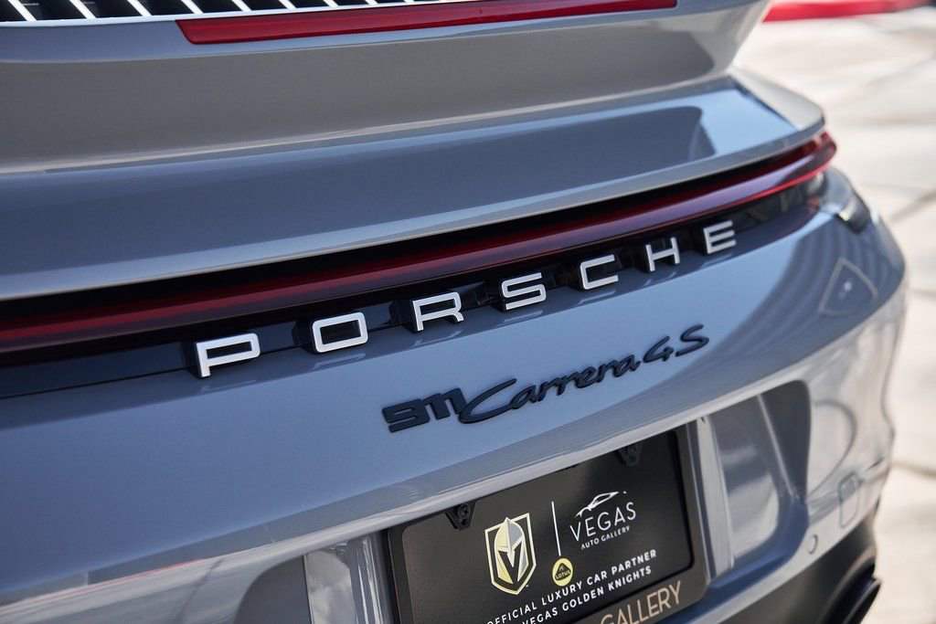 Used 2024 Porsche 911 Carrera 4S w/ Premium Package image 9