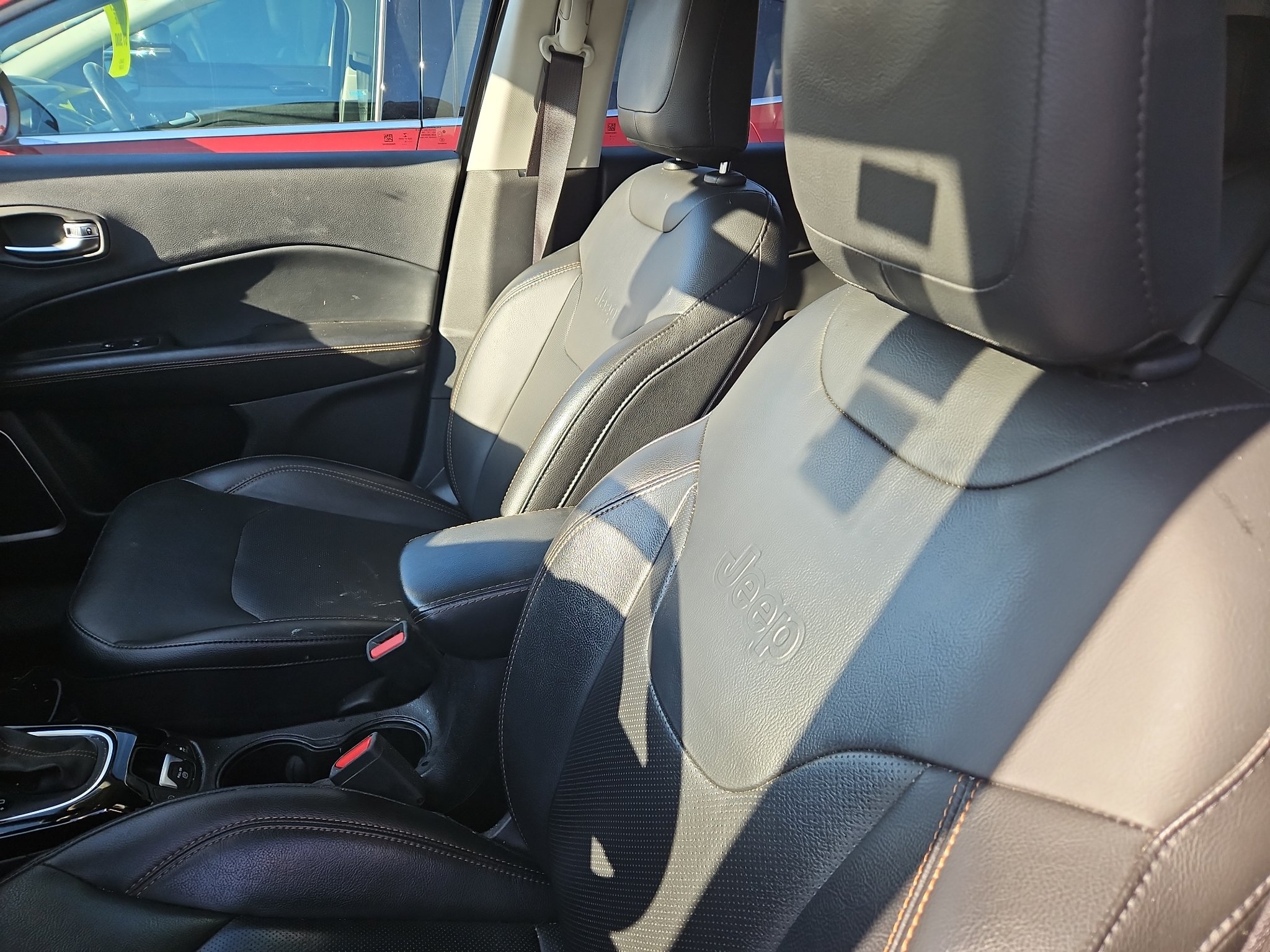Used 2019 Jeep Compass Limited w/ Safety & Security Group AWD/4WD image 8