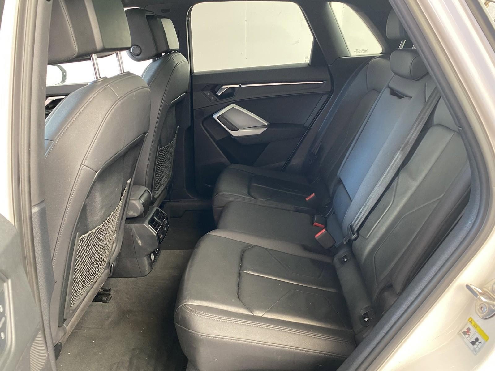 Used 2021 Audi Q3 2.0T Premium image 18