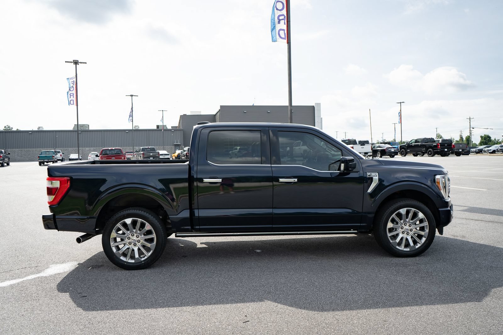 Used 2023 Ford F150 Limited AWD/4WD image 11