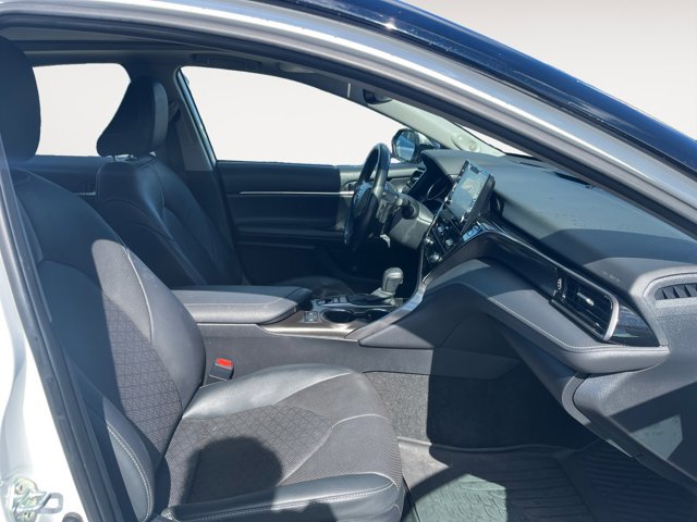 Used 2024 Toyota Camry XSE w/ Navigation Package image 16