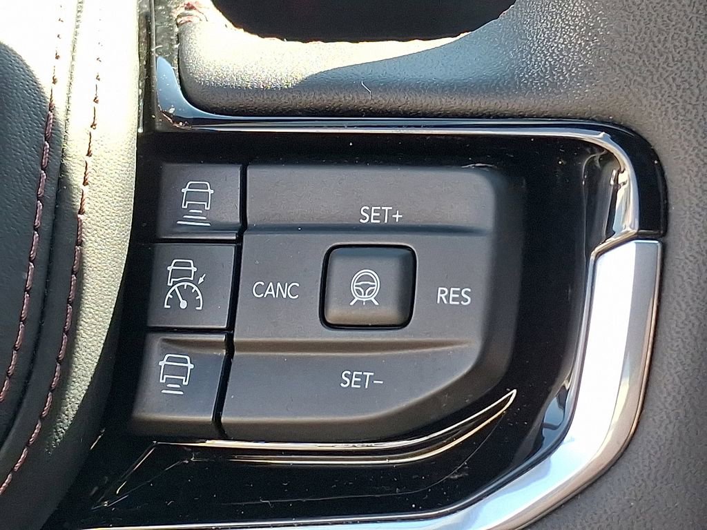 Used 2024 Jeep Wagoneer Launch Edition image 24