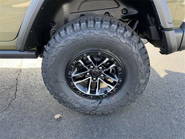 New 2025 Jeep Wrangler Unlimited Rubicon w/ XTREMEE 35" Tire Package image 11