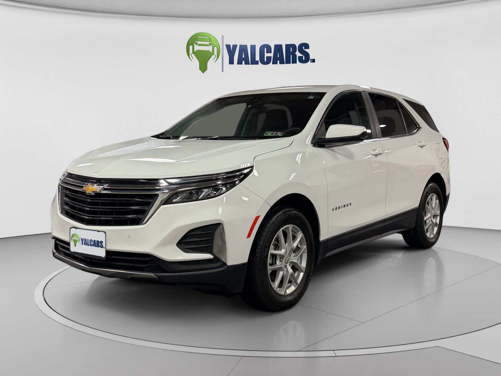 Used 2024 Chevrolet Equinox LT AWD/4WD image 1