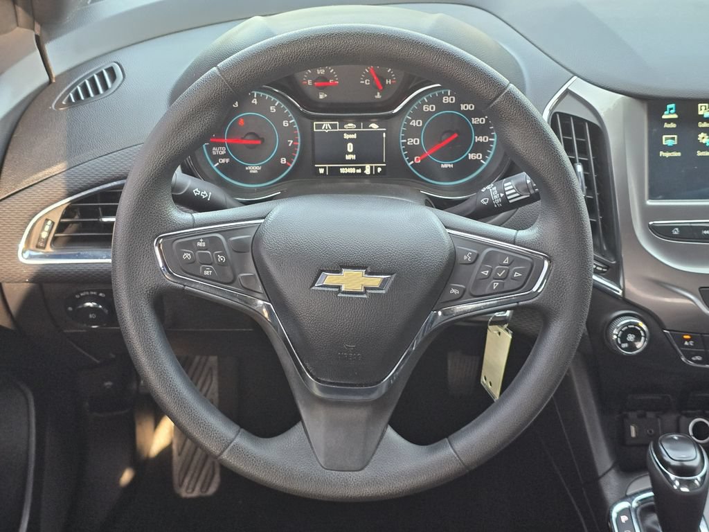 Used 2017 Chevrolet Cruze LT w/ RS Package FWD image 15