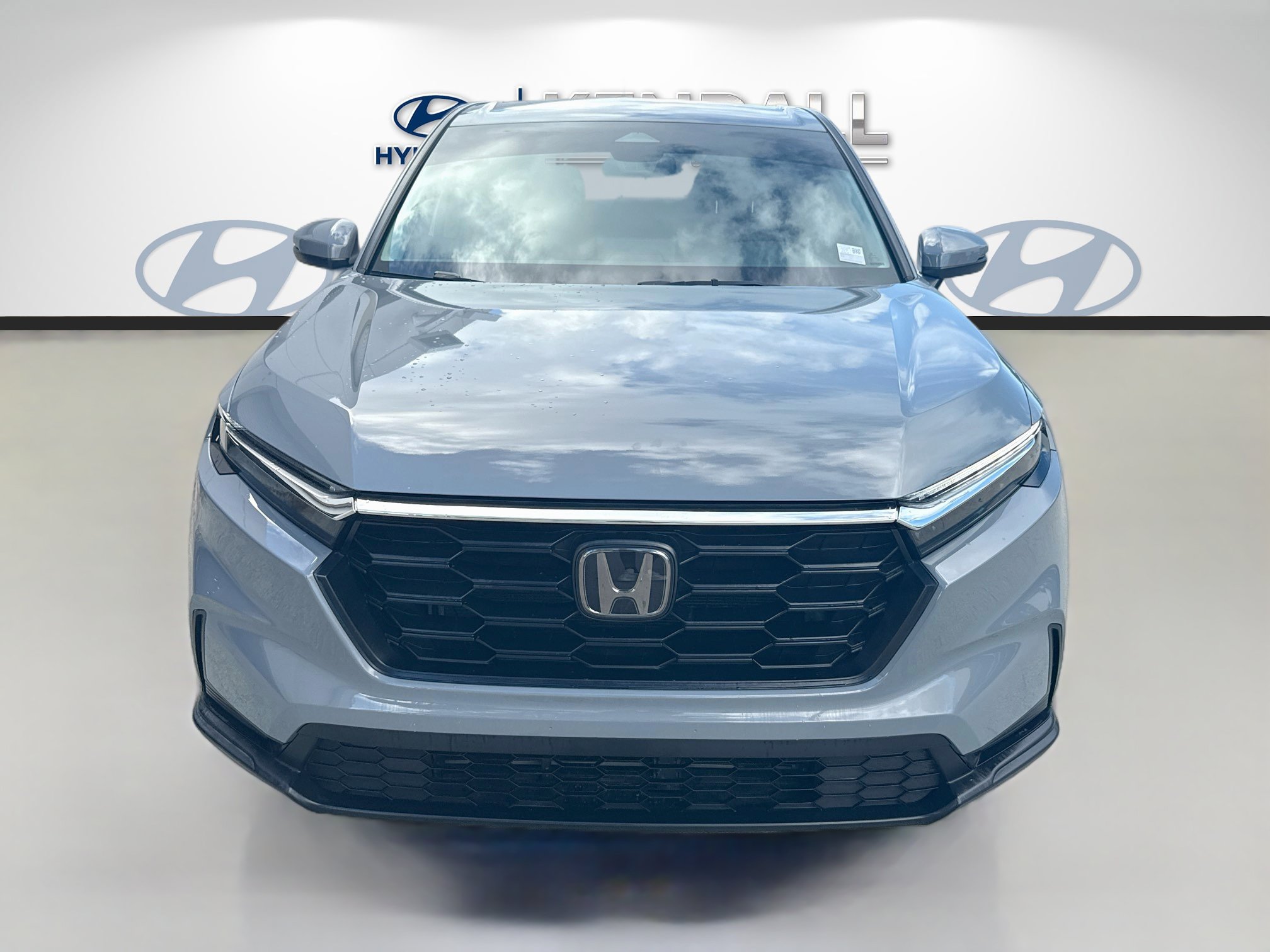 Used 2024 Honda CR-V LX image 2