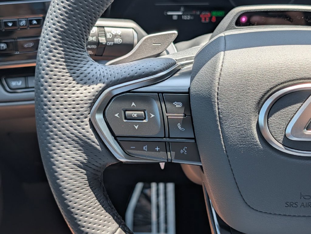 New 2026 Lexus TX 500h AWD w/ Technology Package image 18