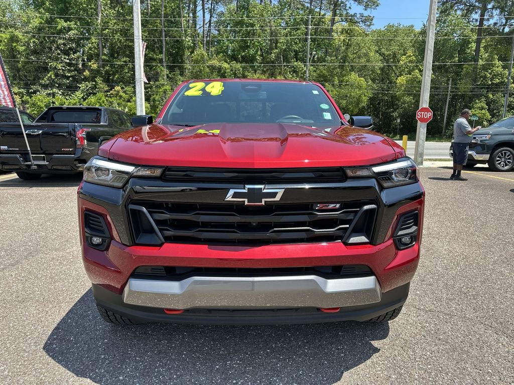 Used 2024 Chevrolet Colorado Z71 w/ Z71 Convenience Package 2 AWD/4WD image 11