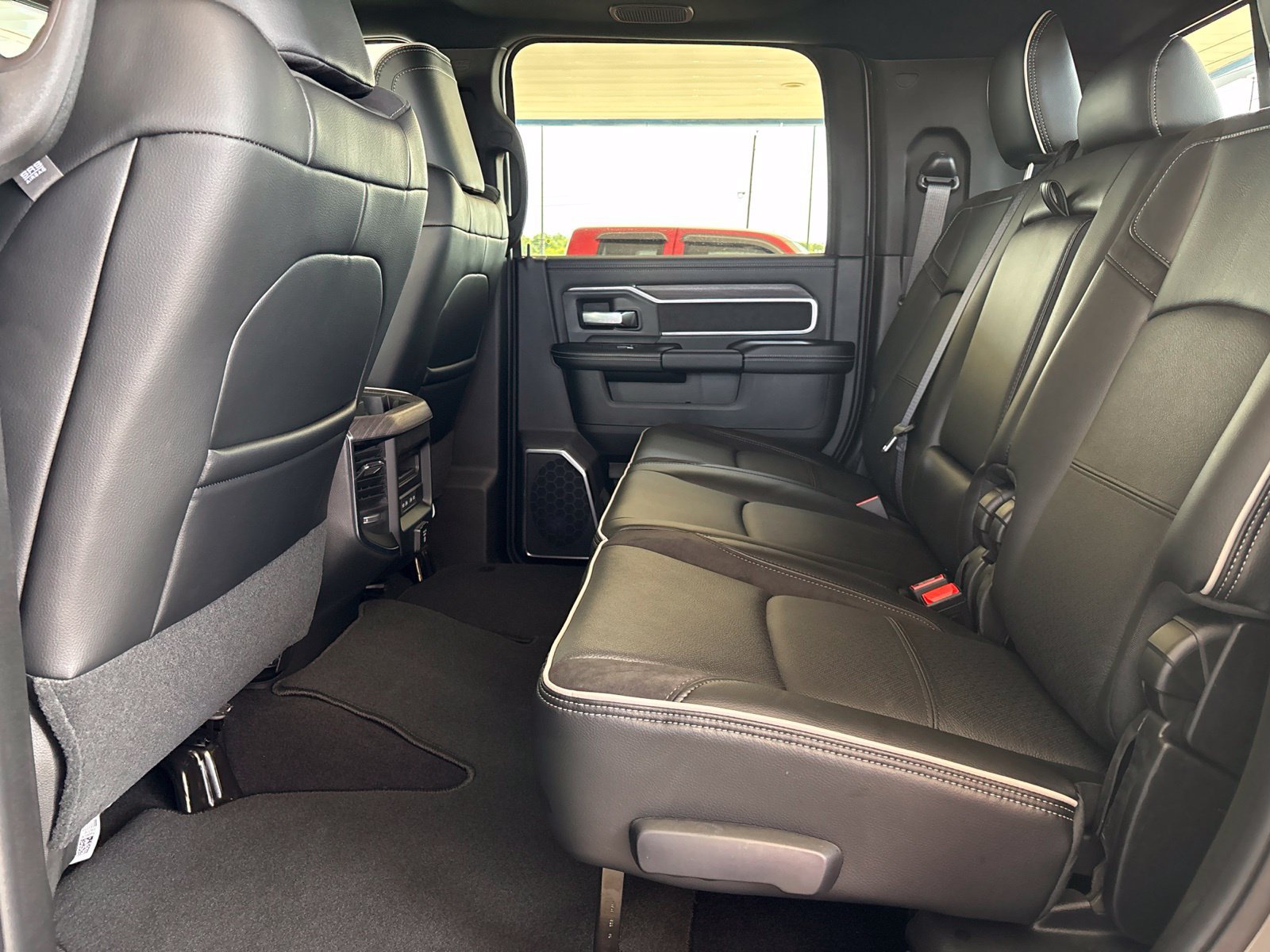 New 2027 RAM 3500 Laramie w/ Night Edition AWD/4WD image 17