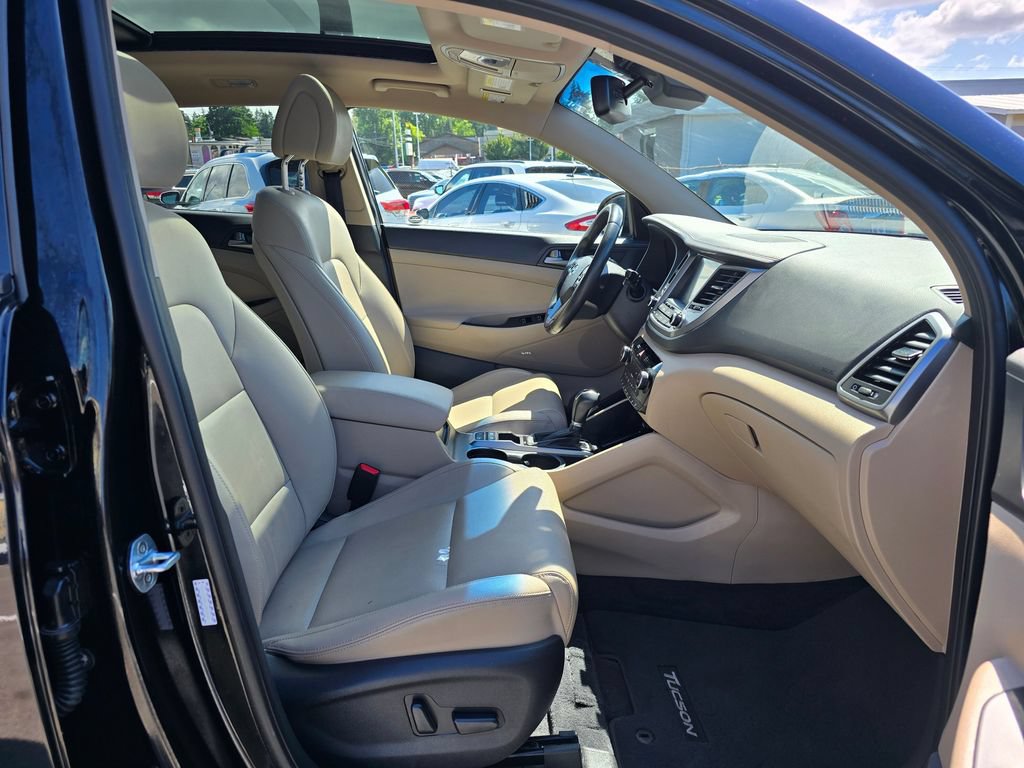 Used 2018 Hyundai Tucson Limited w/ Ultimate Package 02 AWD/4WD image 11