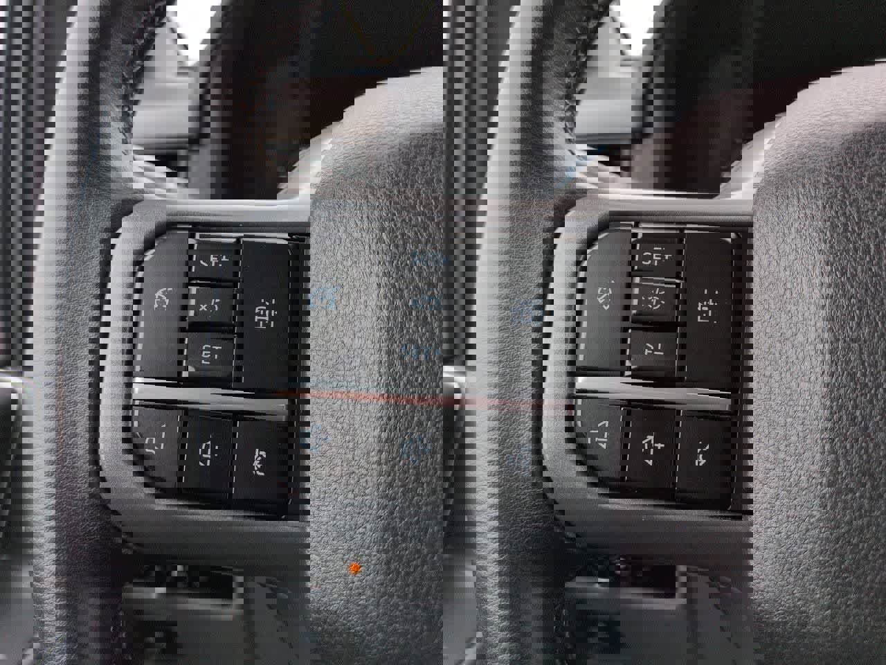 Used 2024 Ford F150 XLT image 23