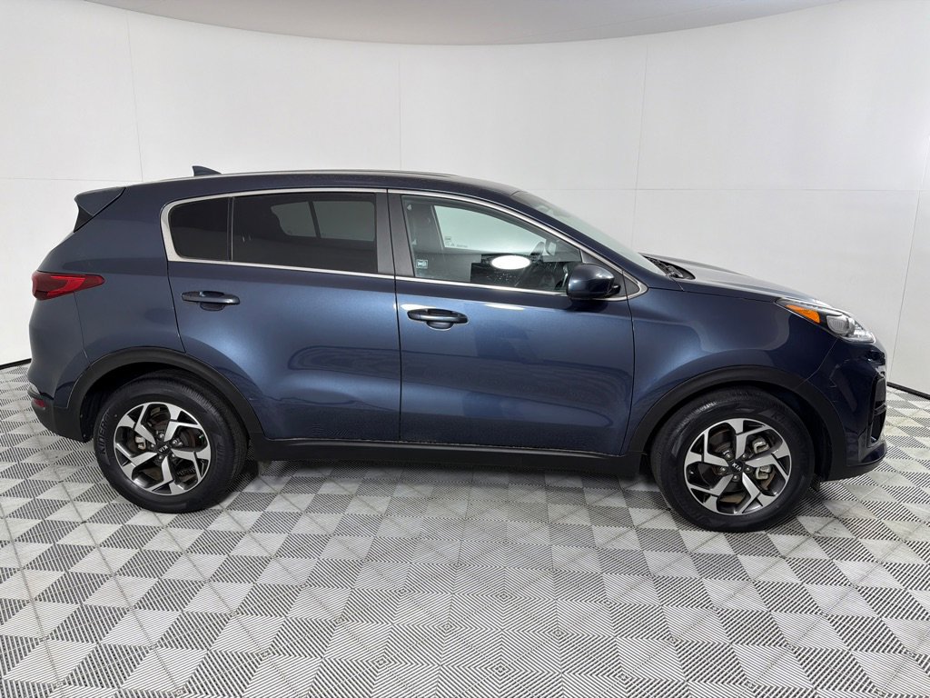 Used 2021 Kia Sportage LX image 4