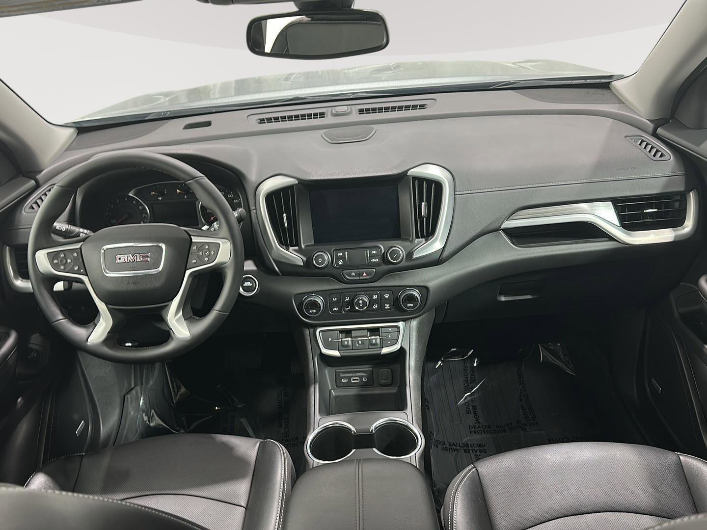 Used 2024 GMC Terrain SLT w/ Infotainment Package II image 21