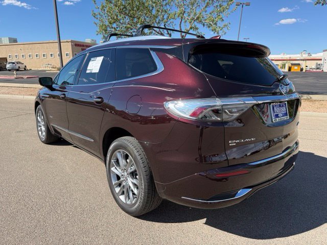 Used 2023 Buick Enclave Avenir w/ Avenir Technology Package AWD/4WD image 9