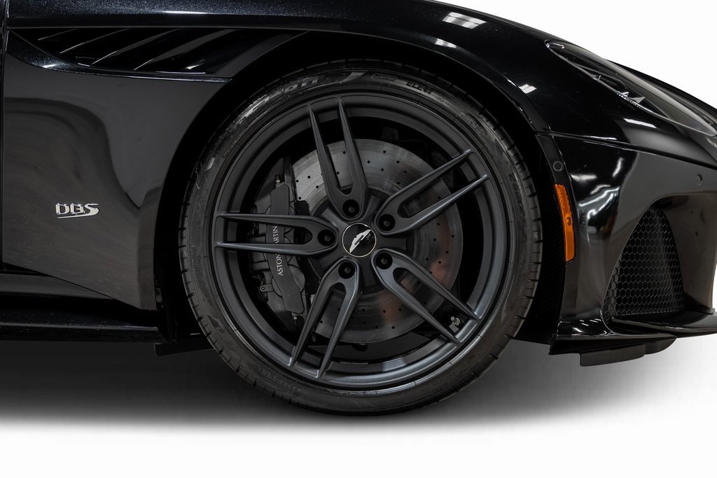 Used 2019 Aston Martin DBS Superleggera image 21