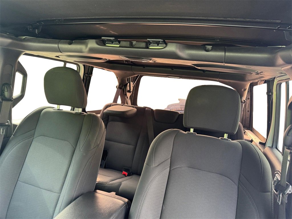 Used 2021 Jeep Wrangler Unlimited Sport image 20