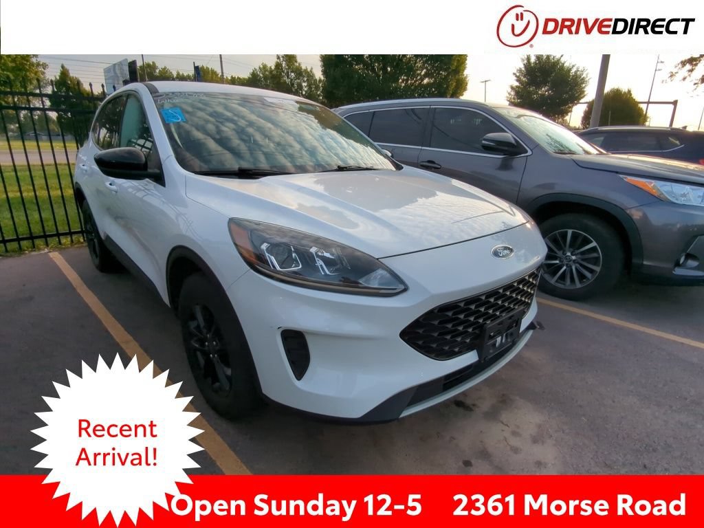 Used 2020 Ford Escape SE Sport AWD/4WD image 1