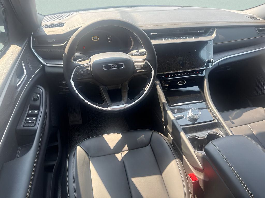 New 2026 Jeep Grand Cherokee L Limited AWD/4WD image 16
