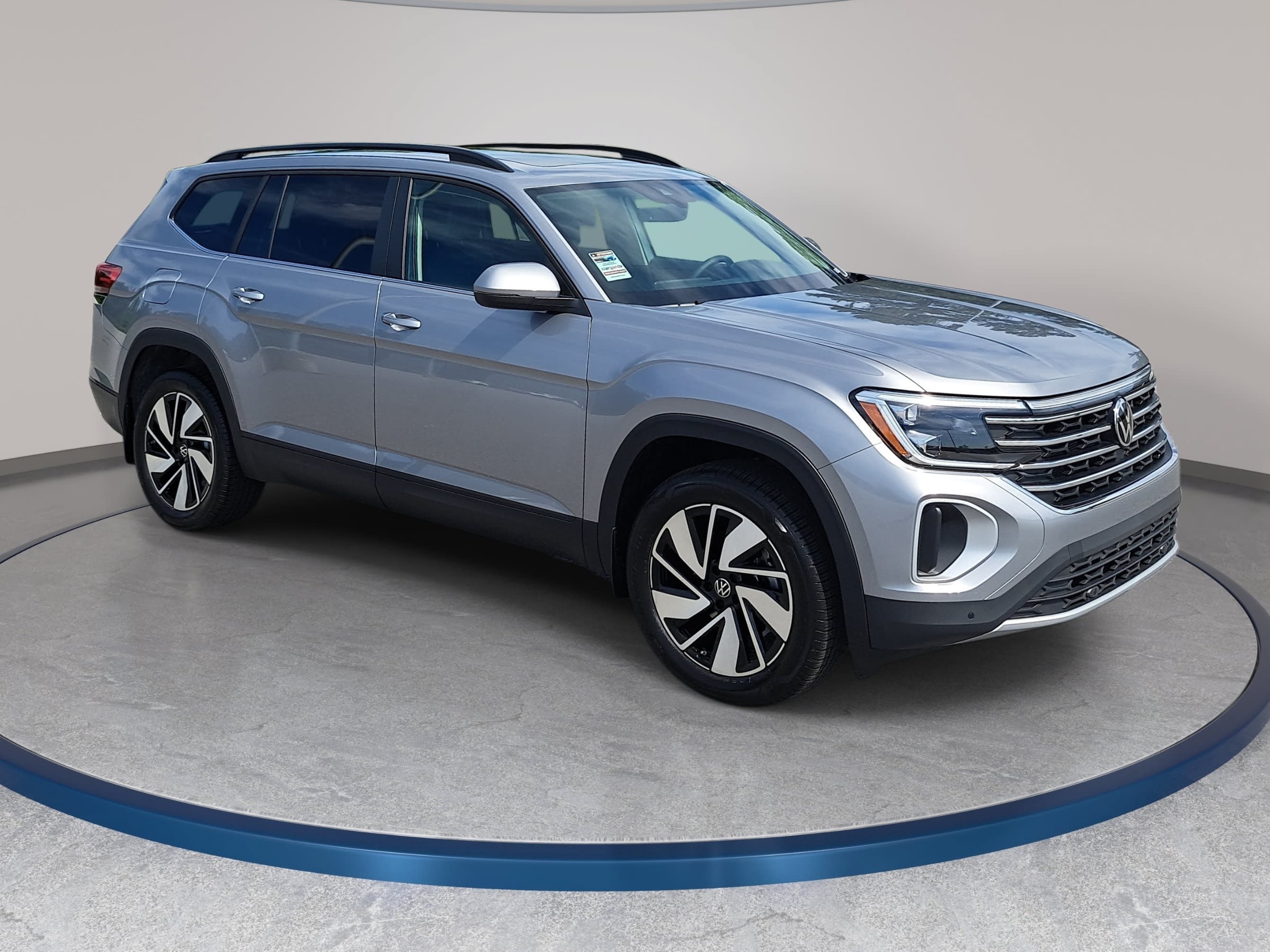 New 2026 Volkswagen Atlas SE FWD image 3