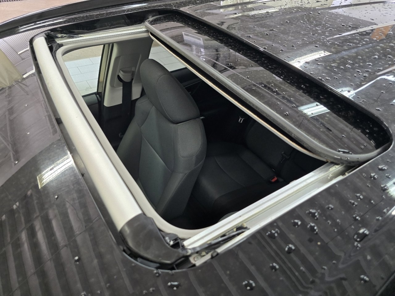 Certified 2025 Toyota RAV4 XLE w/ Convenience Package image 3