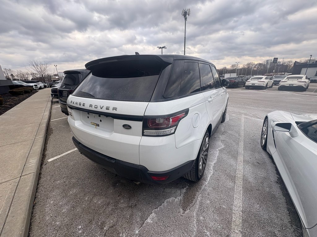 Used 2016 Land Rover Range Rover Sport Supercharged image 10
