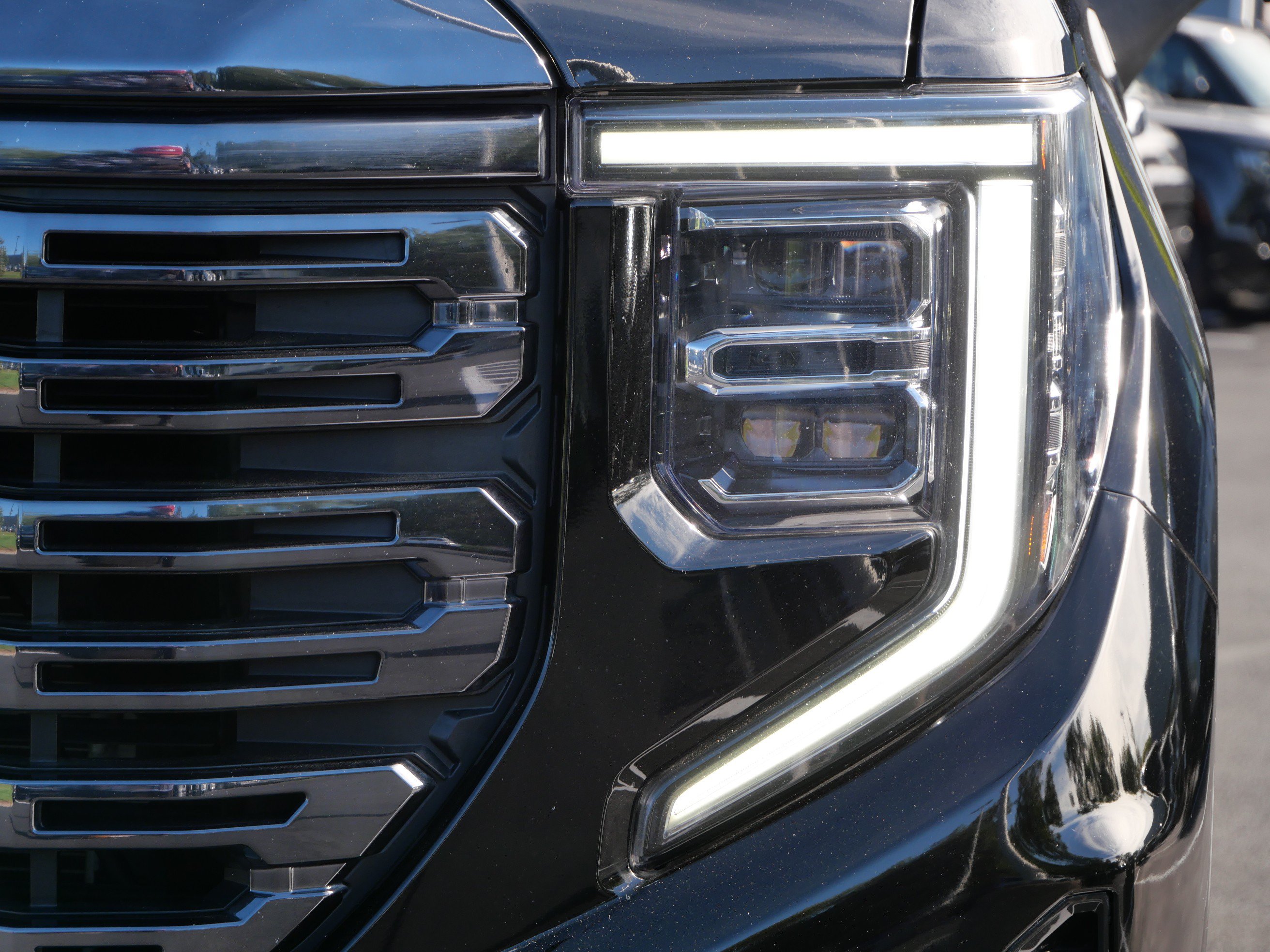Used 2023 GMC Sierra 1500 Denali Ultimate AWD/4WD image 10