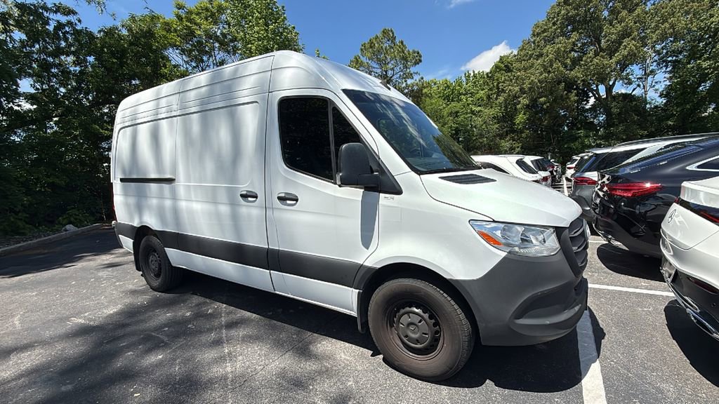 Used 2025 Mercedes-Benz Sprinter 2500 image 1