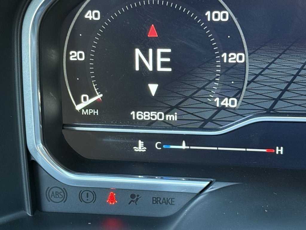 Used 2024 GMC Sierra 2500 AT4 w/ AT4 Premium Plus Package image 38