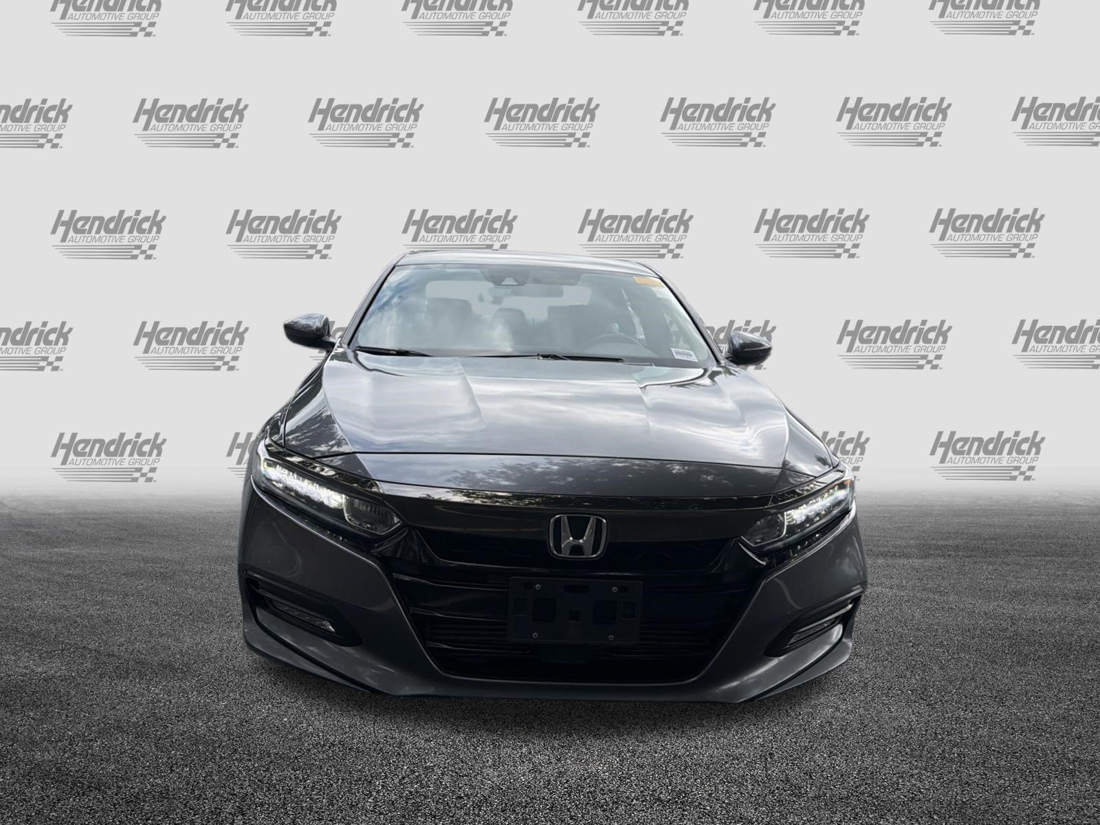 Used 2018 Honda Accord Sport image 3