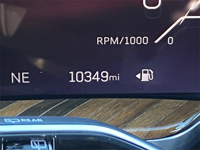 Used 2025 Cadillac Escalade Sport Platinum image 12