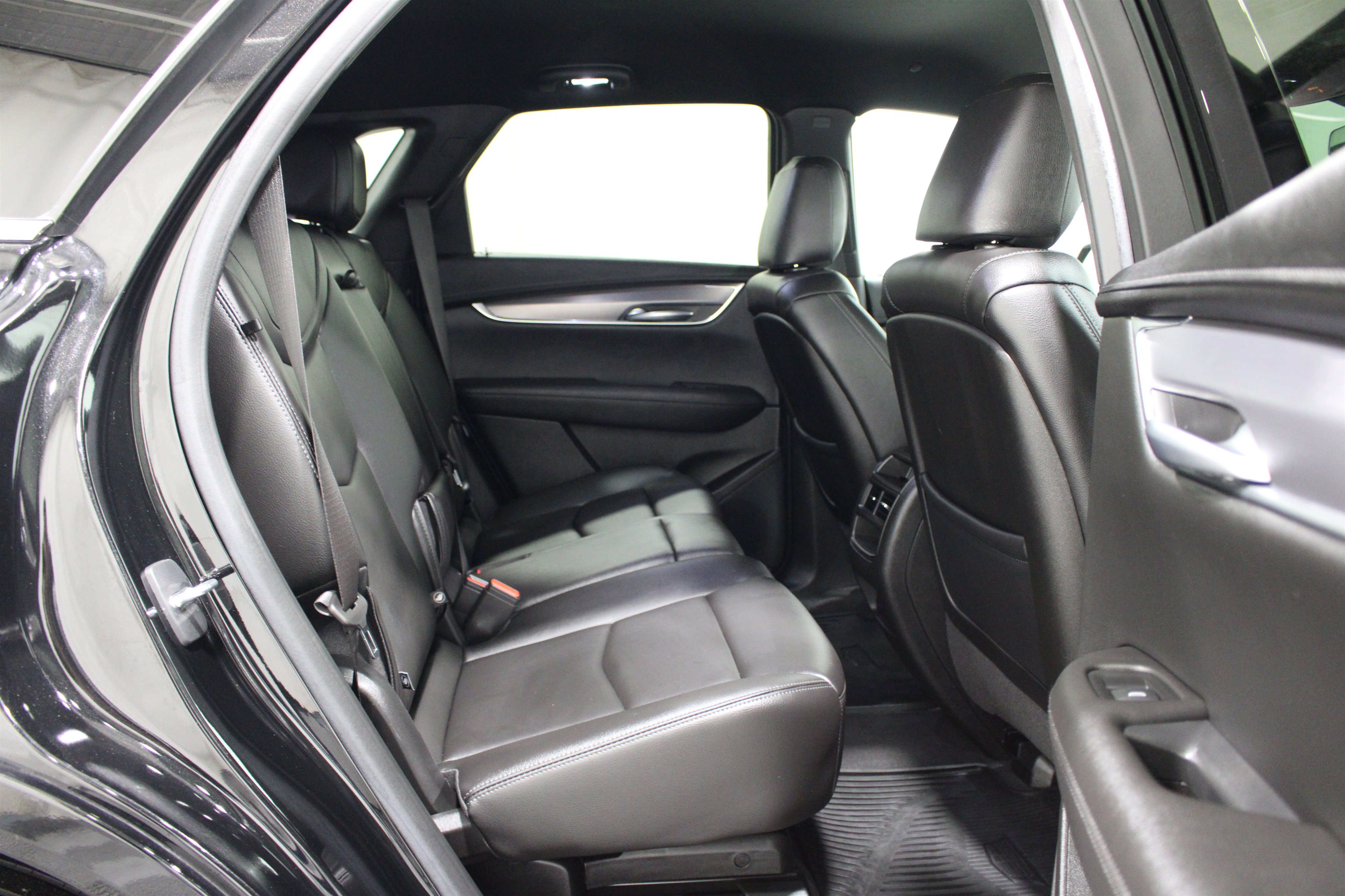 Certified 2023 Cadillac XT5 Luxury AWD/4WD image 27
