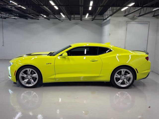 Used 2021 Chevrolet Camaro LT RWD image 8