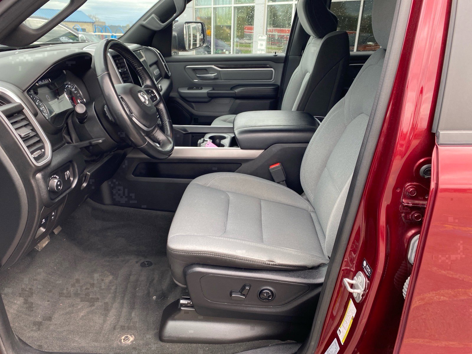 Used 2021 RAM 1500 Big Horn AWD/4WD image 36