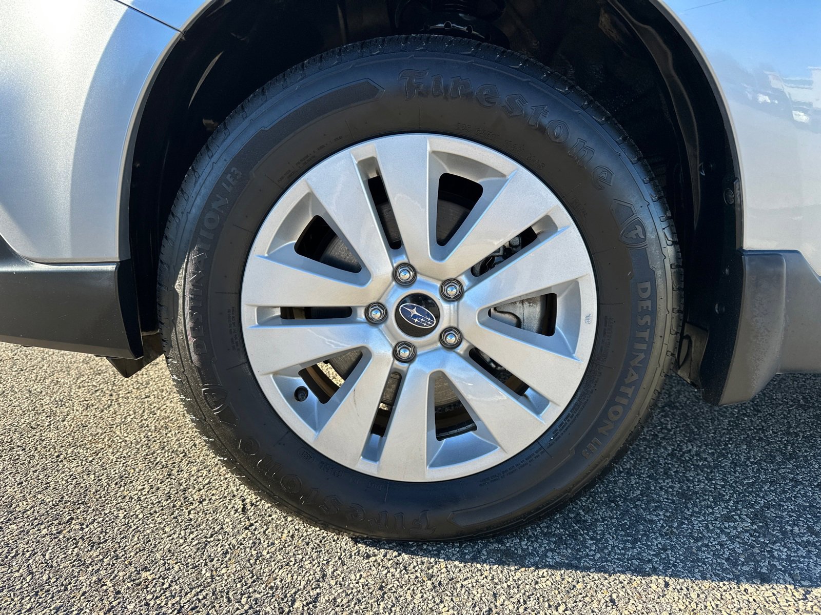 Used 2018 Subaru Outback 2.5i Premium image 11