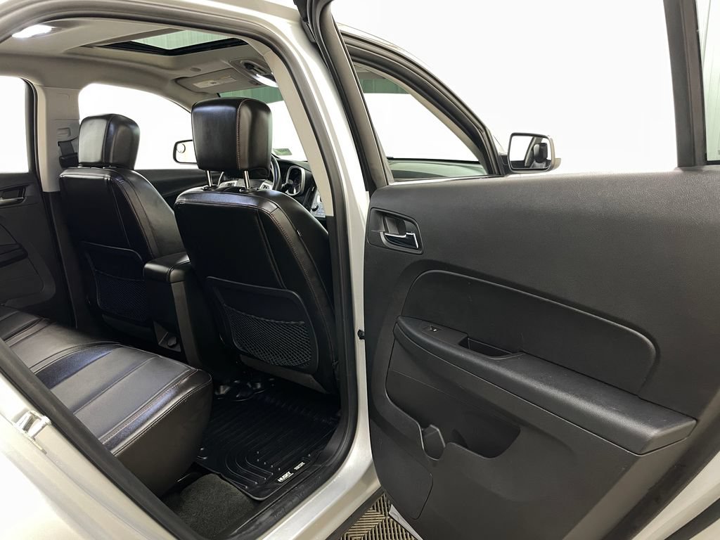 Certified 2015 Chevrolet Equinox LTZ FWD image 43