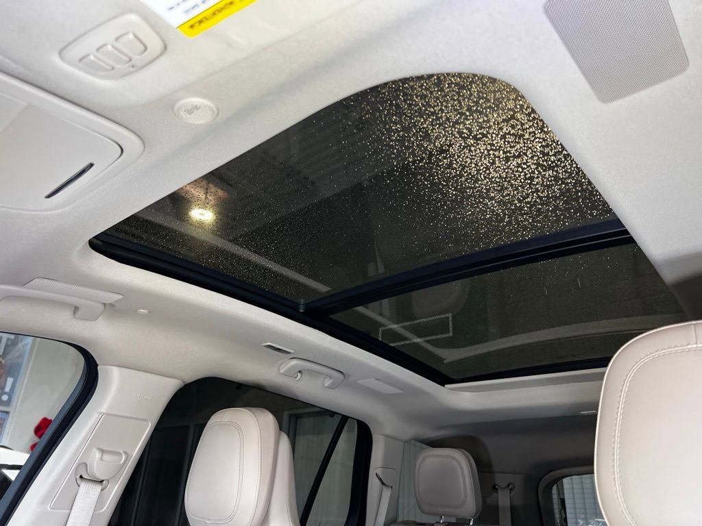 Used 2023 Lincoln Aviator Reserve w/ Equipment Group 201A image 39