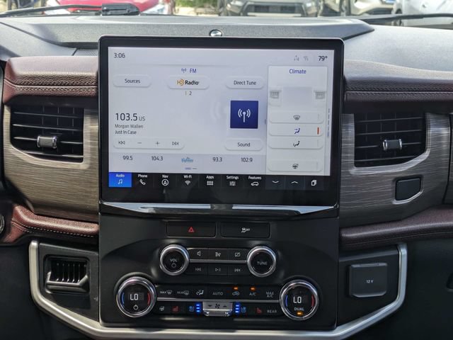Used 2022 Ford Expedition Max Limited AWD/4WD image 21