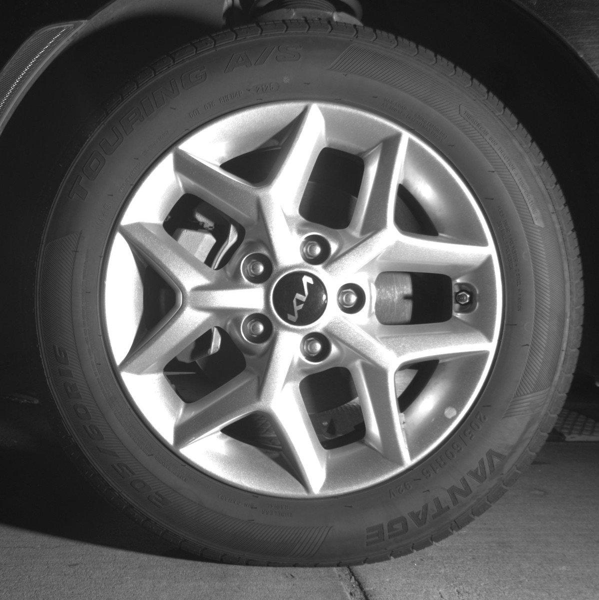 Used 2025 Kia Soul LX w/ LX Technology Package FWD image 19