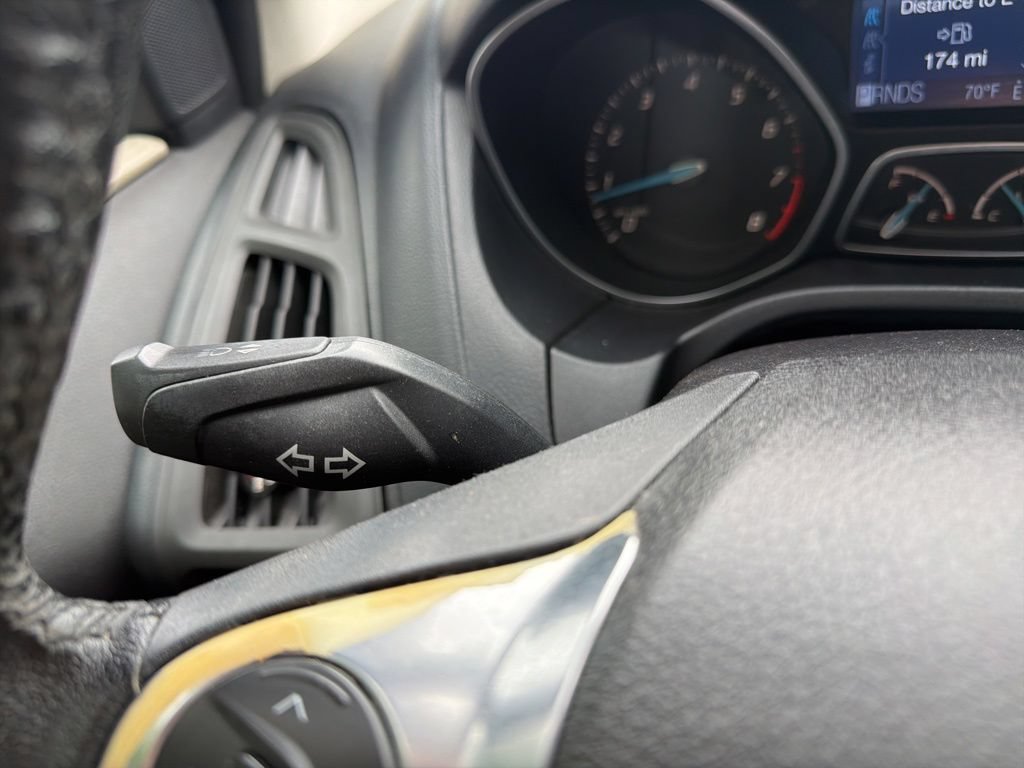 Used 2012 Ford Focus SEL FWD image 14