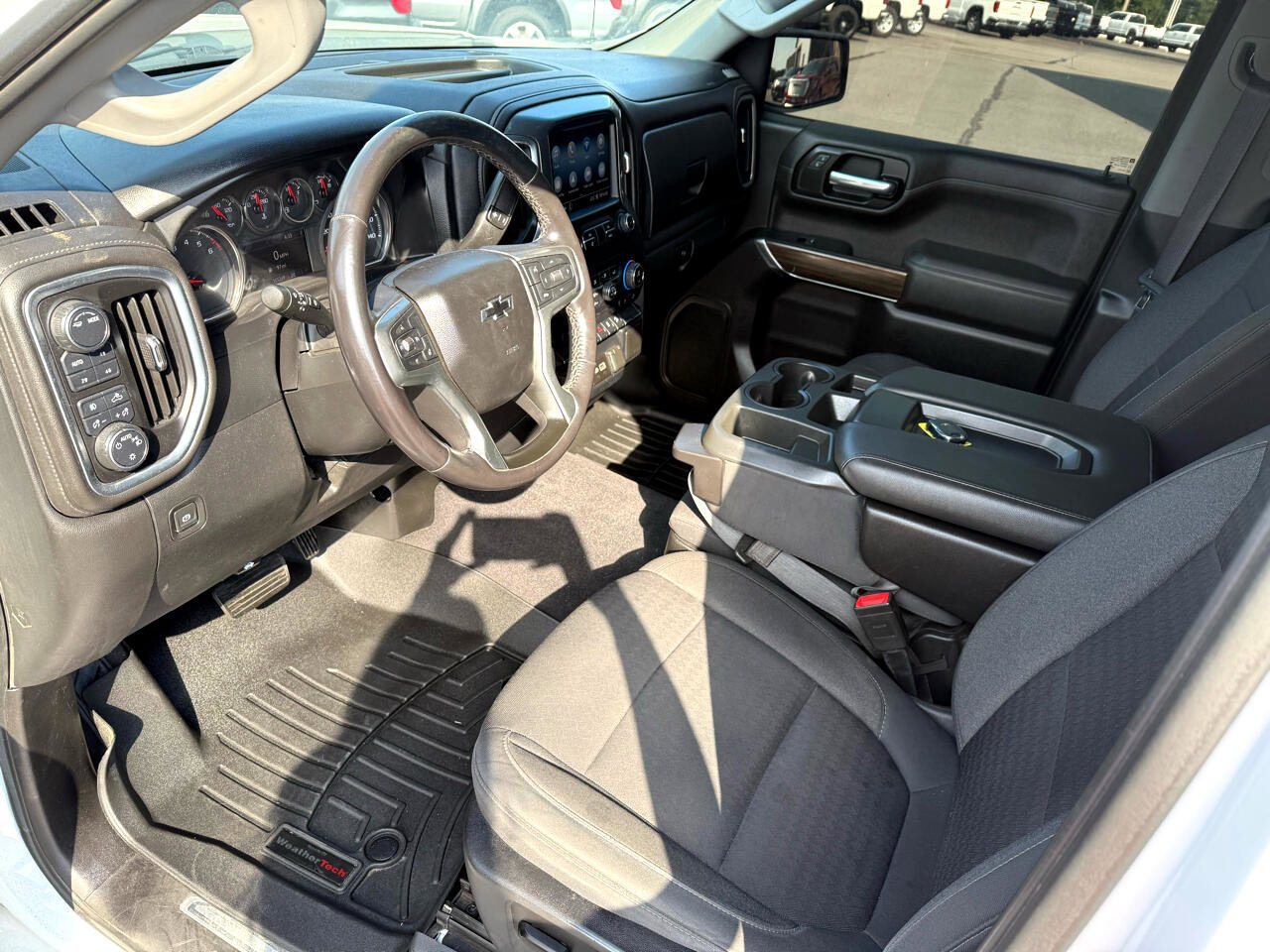 Used 2020 Chevrolet Silverado 1500 LT Trail Boss w/ Convenience Package image 11