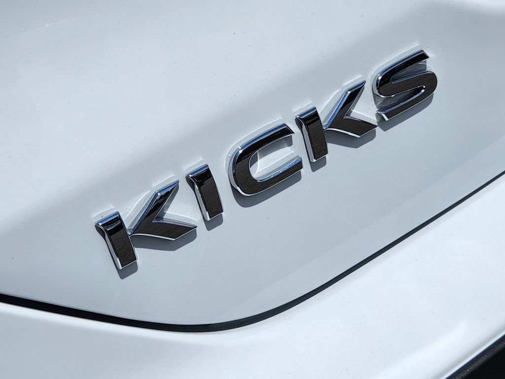Certified 2024 Nissan Kicks S FWD image 8